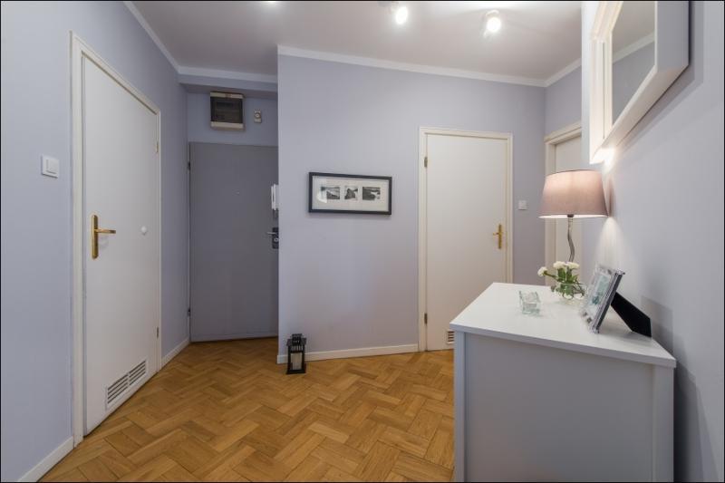 Apartment P&o Plac Europy 2 *