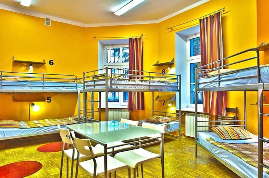 Nathan's Hostel *