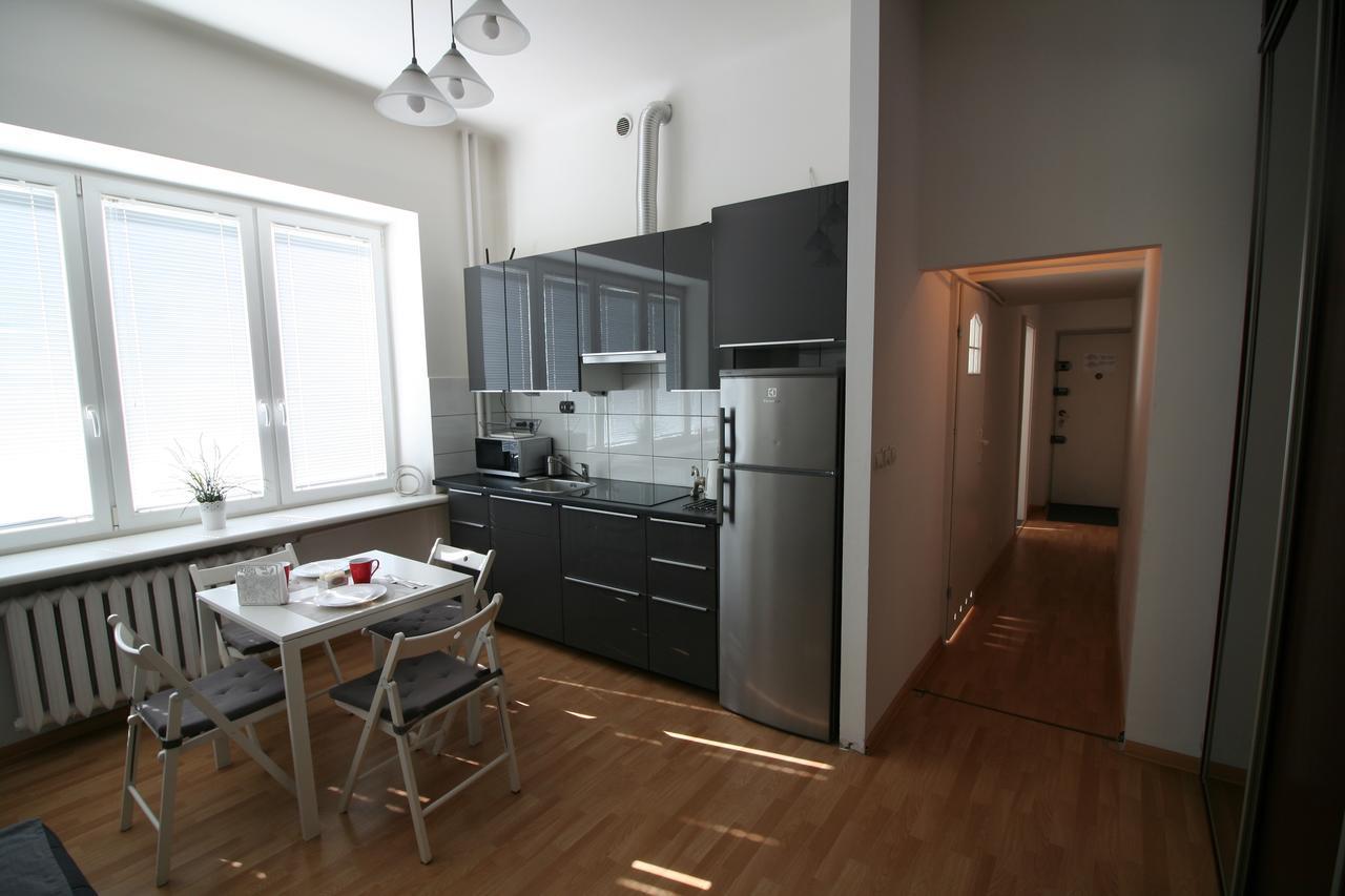 Aleje Jerozolimskie 101 Apartment *