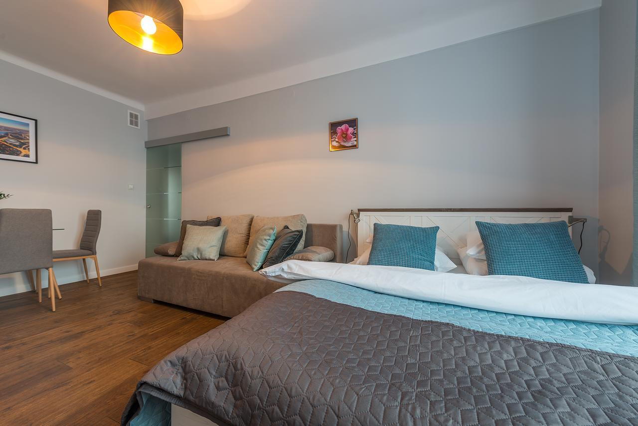 Apartment Chmielna 73 P&o Serviced
