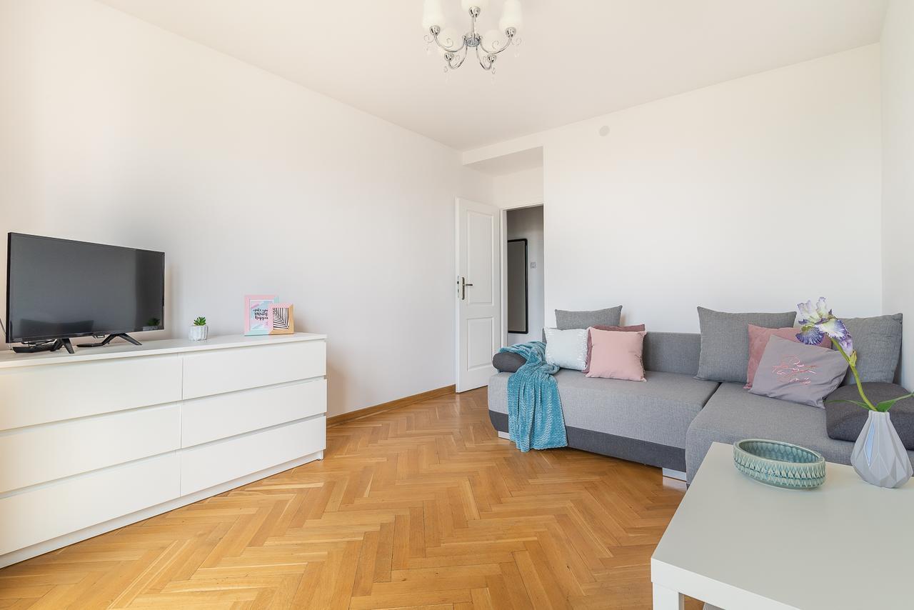 Rent Like Senatorska 40 Apartment Warsaw