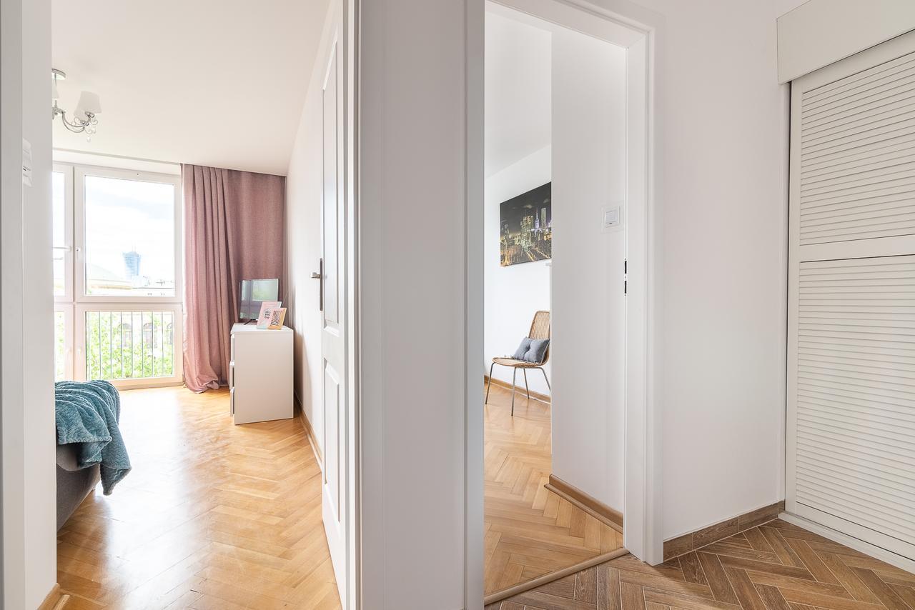 Rent Like Senatorska 40 Warsaw