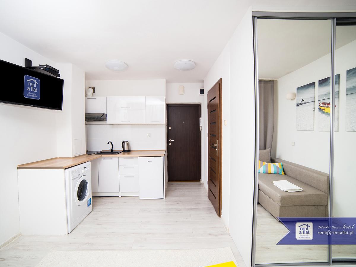Rentaflat Romantic Studio Apartment Warsaw