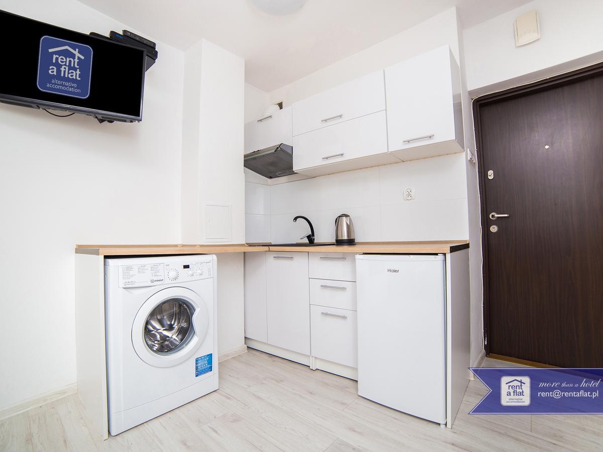 Apartment Rentaflat Romantic Studio Warsaw