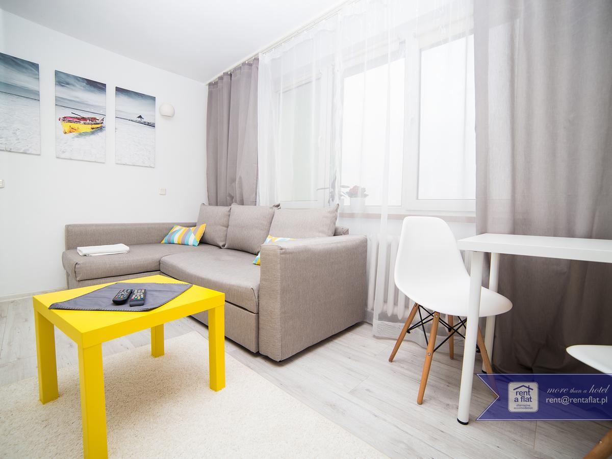 Apartment Rentaflat Romantic Studio Warsaw