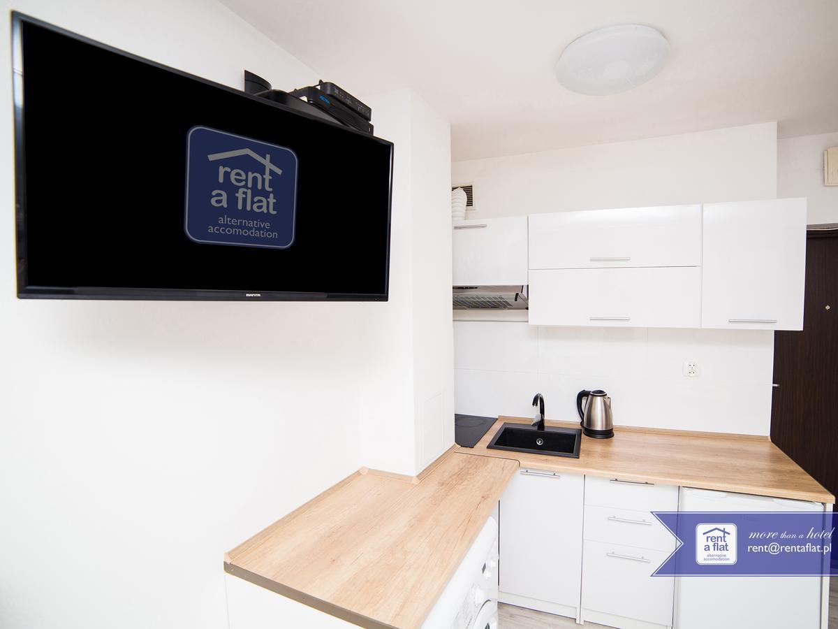 Apartment Rentaflat Romantic Studio Warsaw