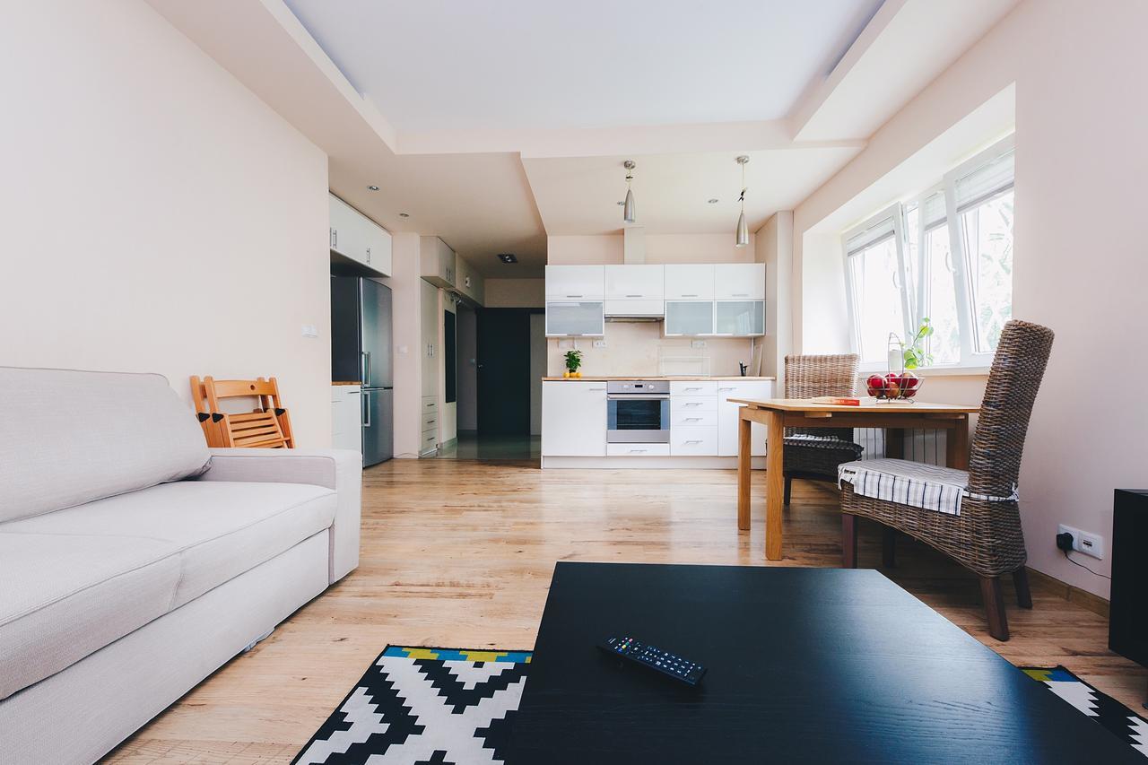 Apartment Shortstaypoland Solidarnosci Warsaw