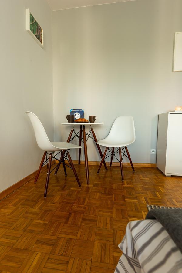- Promyk Apartment Warsaw