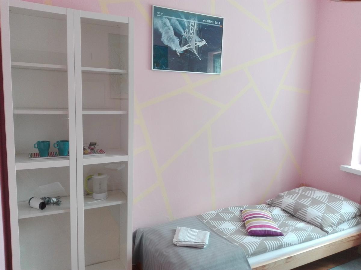 Willanow Hostel *