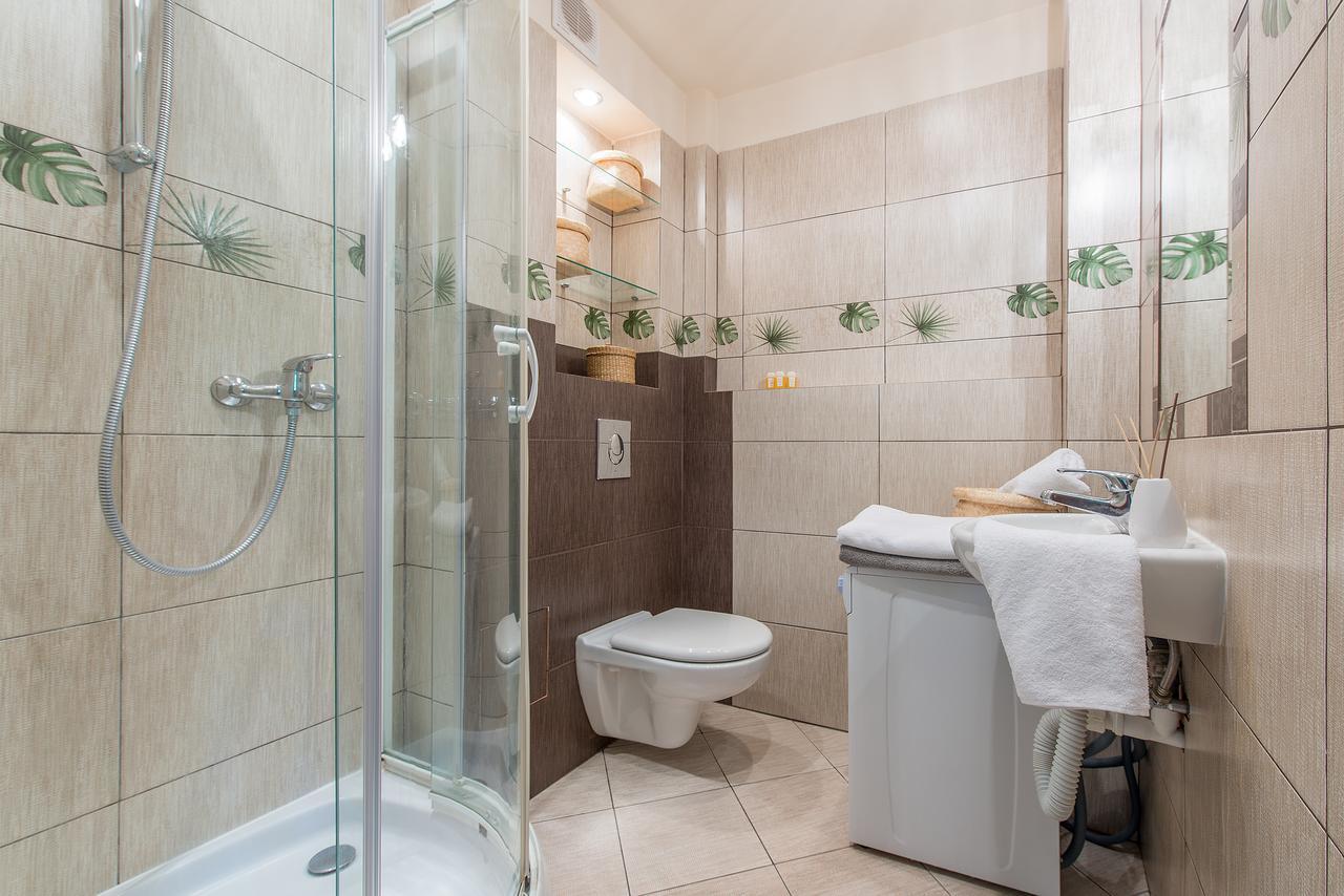 P&O Apartments Andersa Intraco *