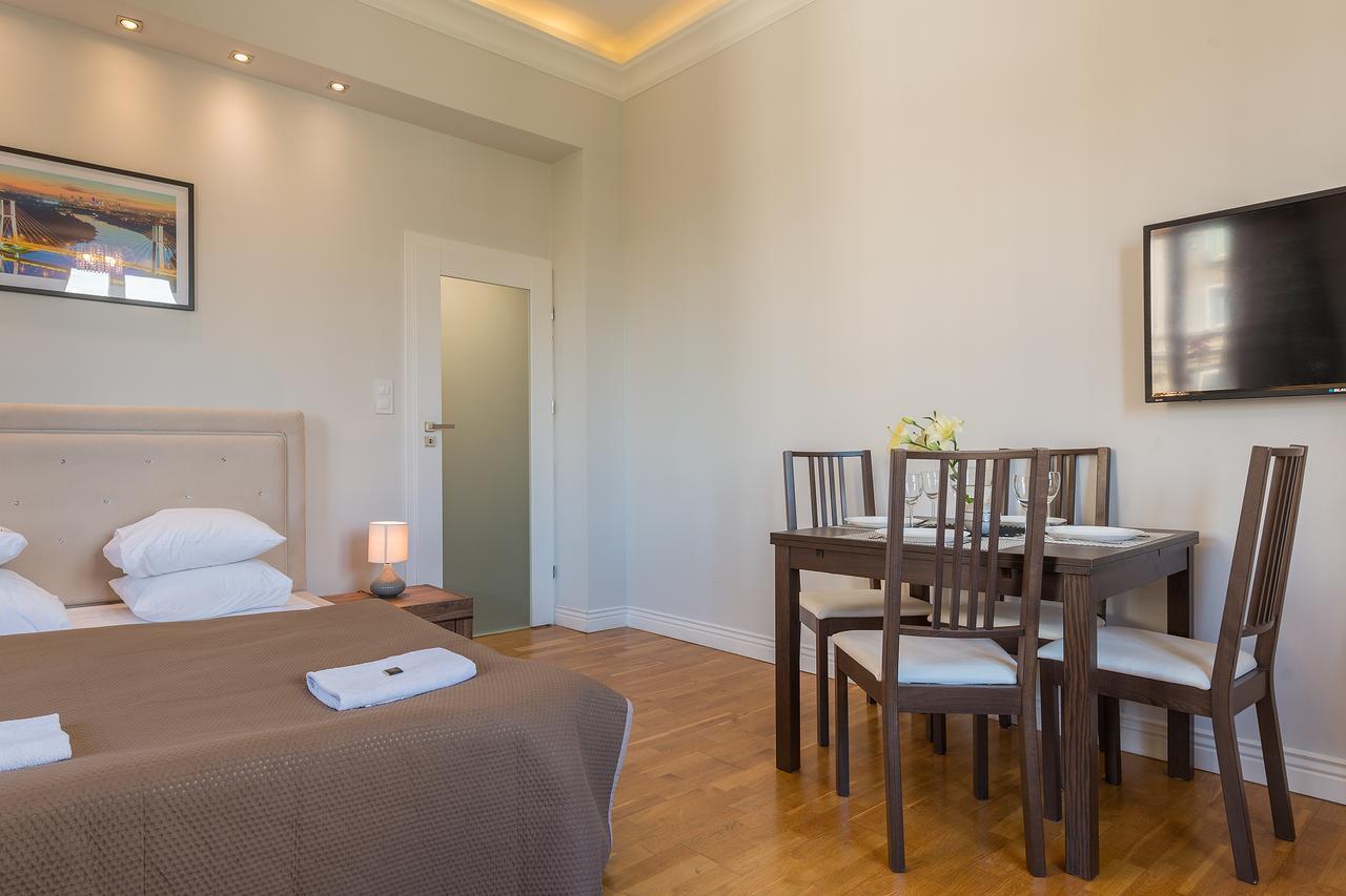 Andersa Apartment Warsaw