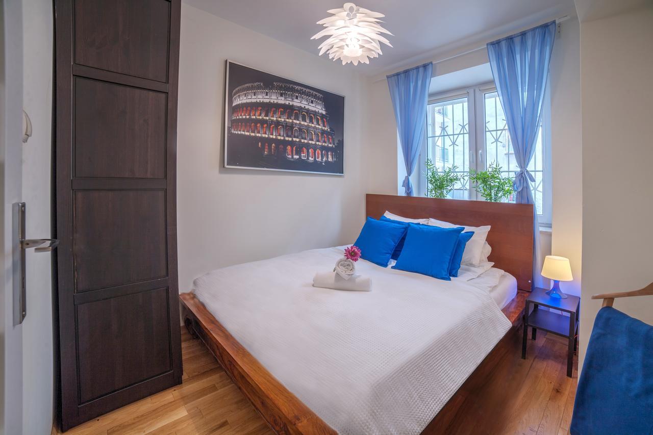 Apartment Colosseum Warsaw