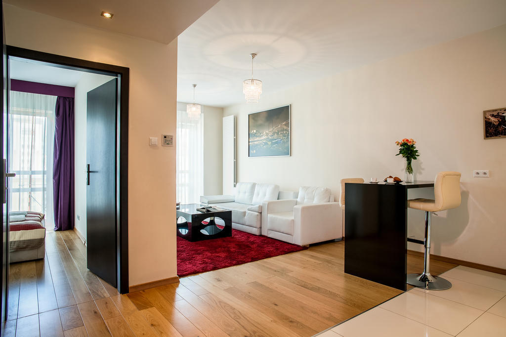 Platinum Towers E-apartments 4*
