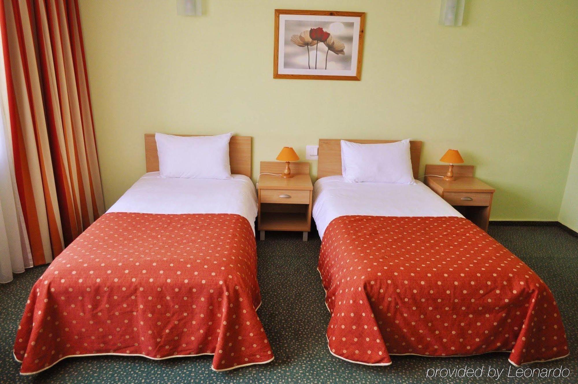 Wilanow By Desilva Hotel
