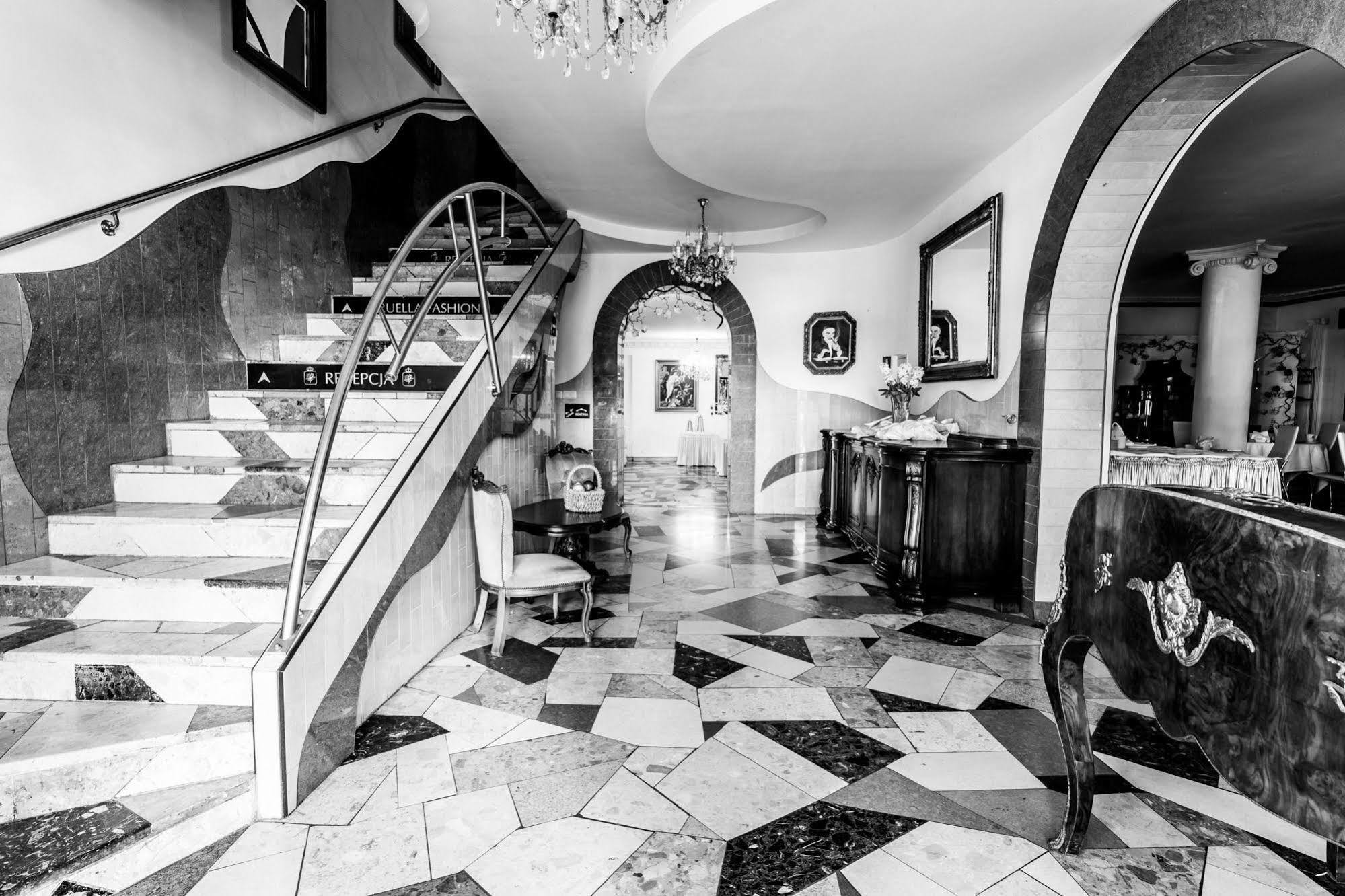 Bed & Breakfast My - Czarny Kot Warsaw