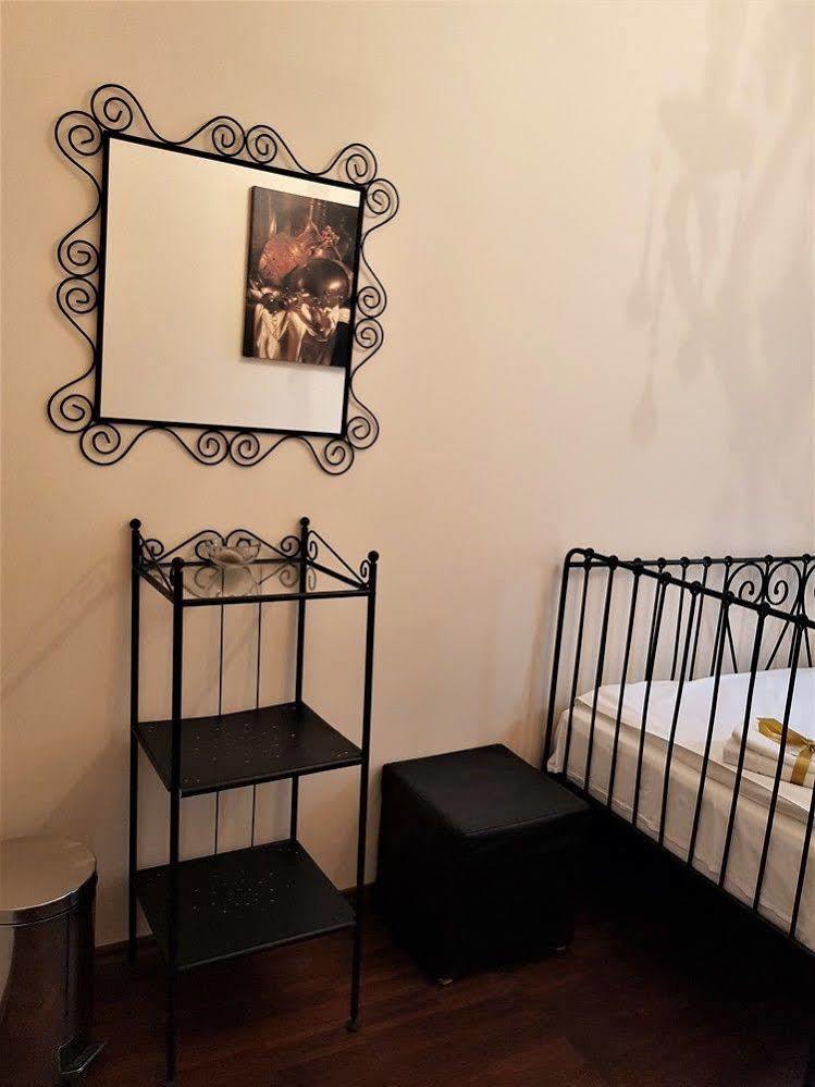 Chmielna Guest house Warsaw