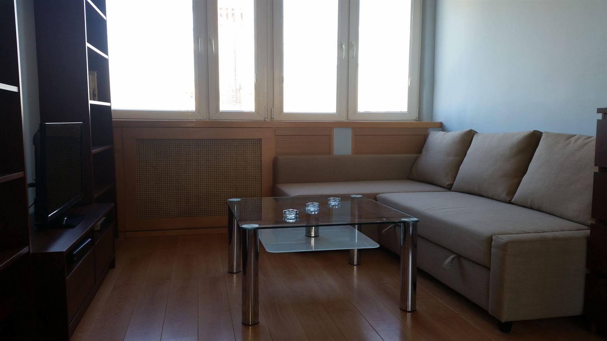 Centre Apartment *
