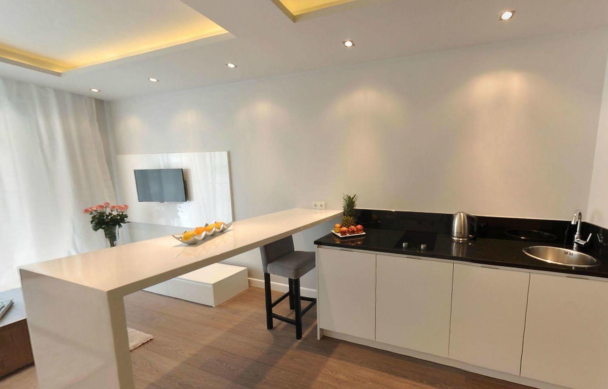 Oxygen Apartment
