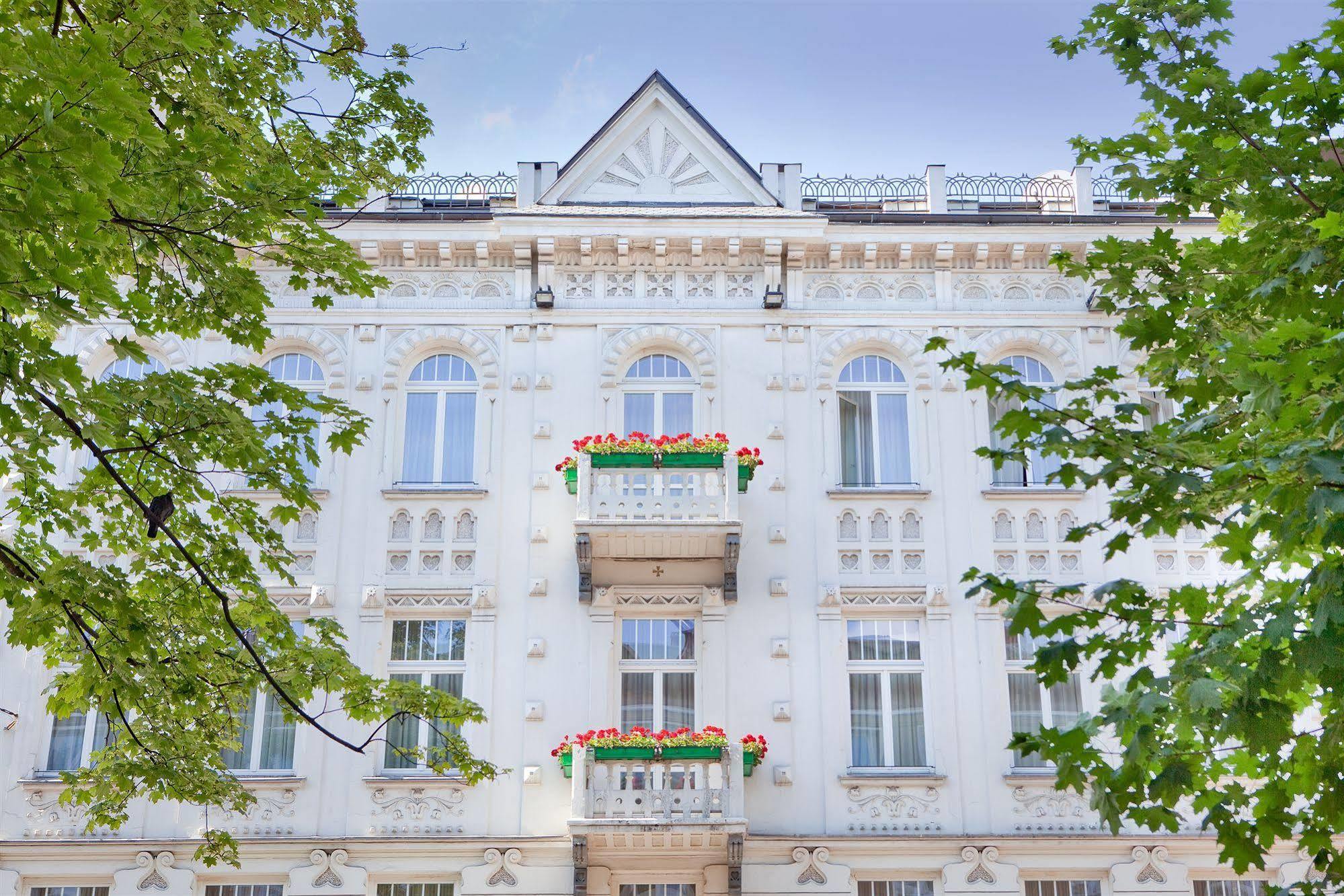 Aparthotel St. Andrew's Palace