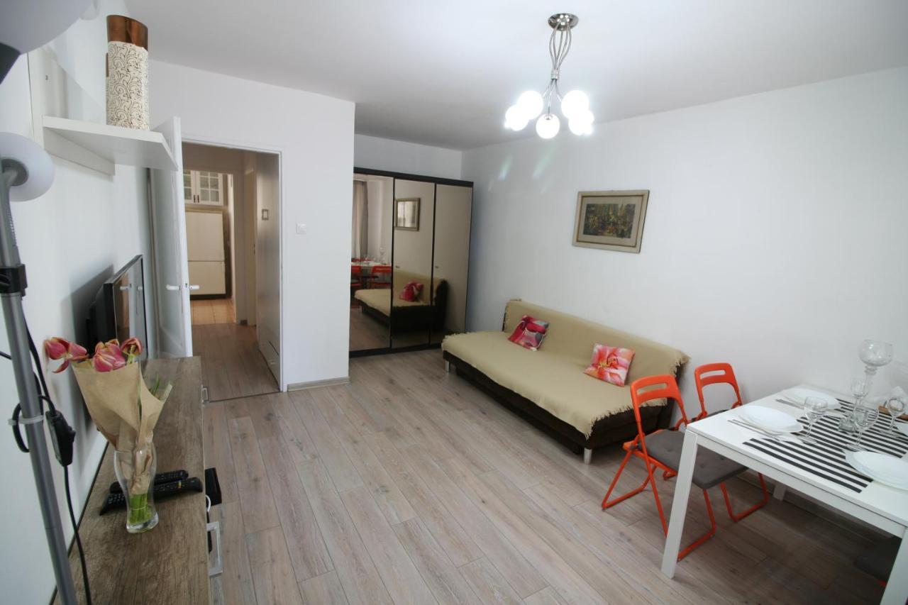 Zlota 60 Apartment