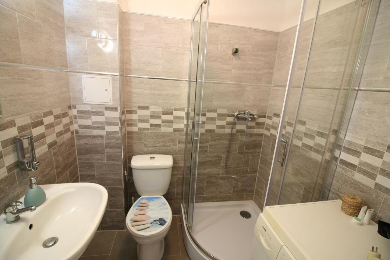 Zlota 60 Apartment Warsaw