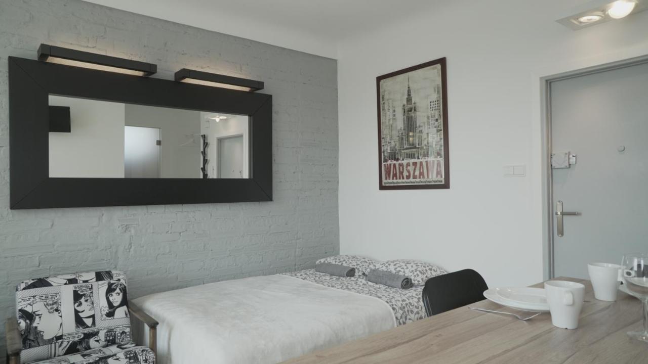 Bizzi Luxcenter View Apartment Warsaw