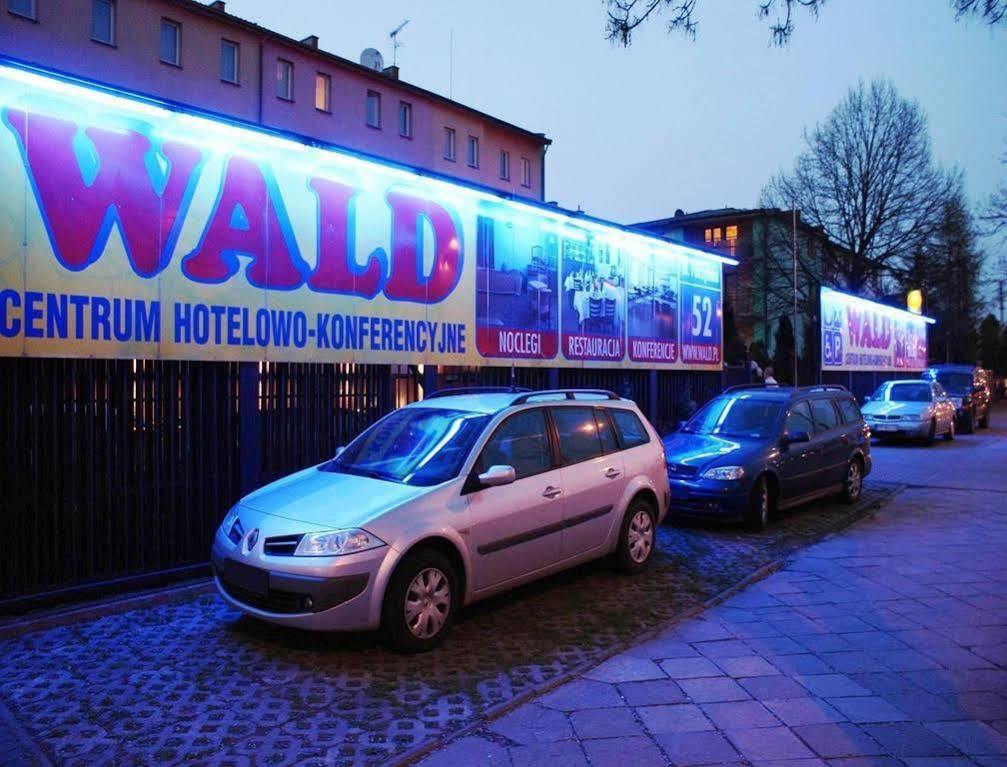 Khách sạn Wald Warsaw