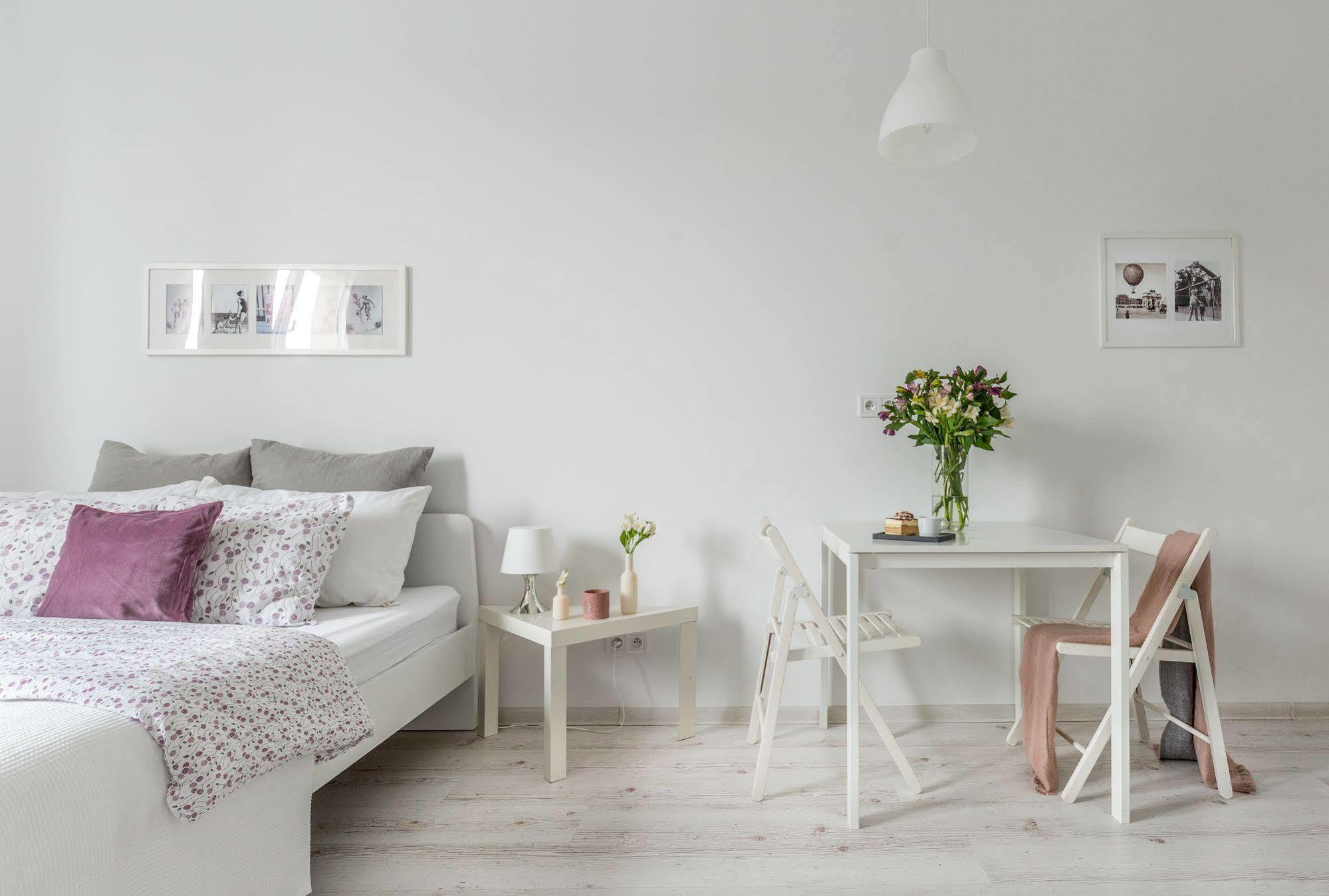 Palm Aparts Apartment