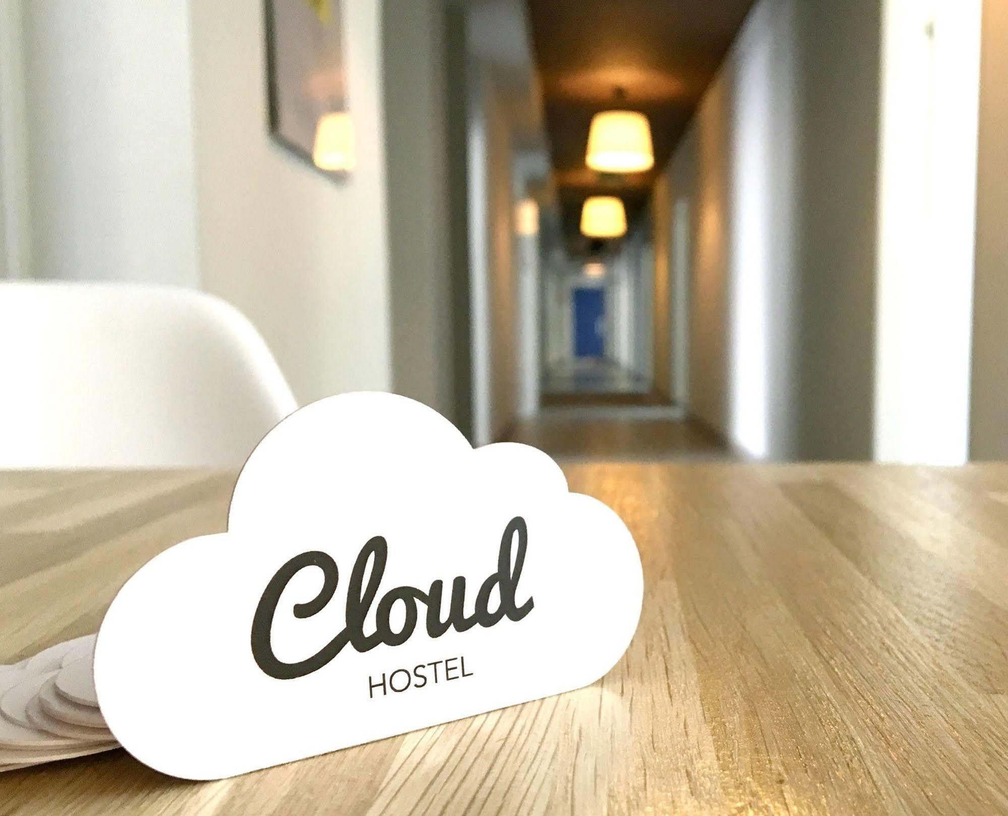 Hostel Cloud