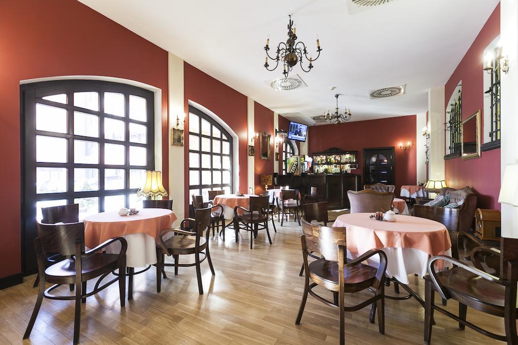 Fort Hotel Hotel