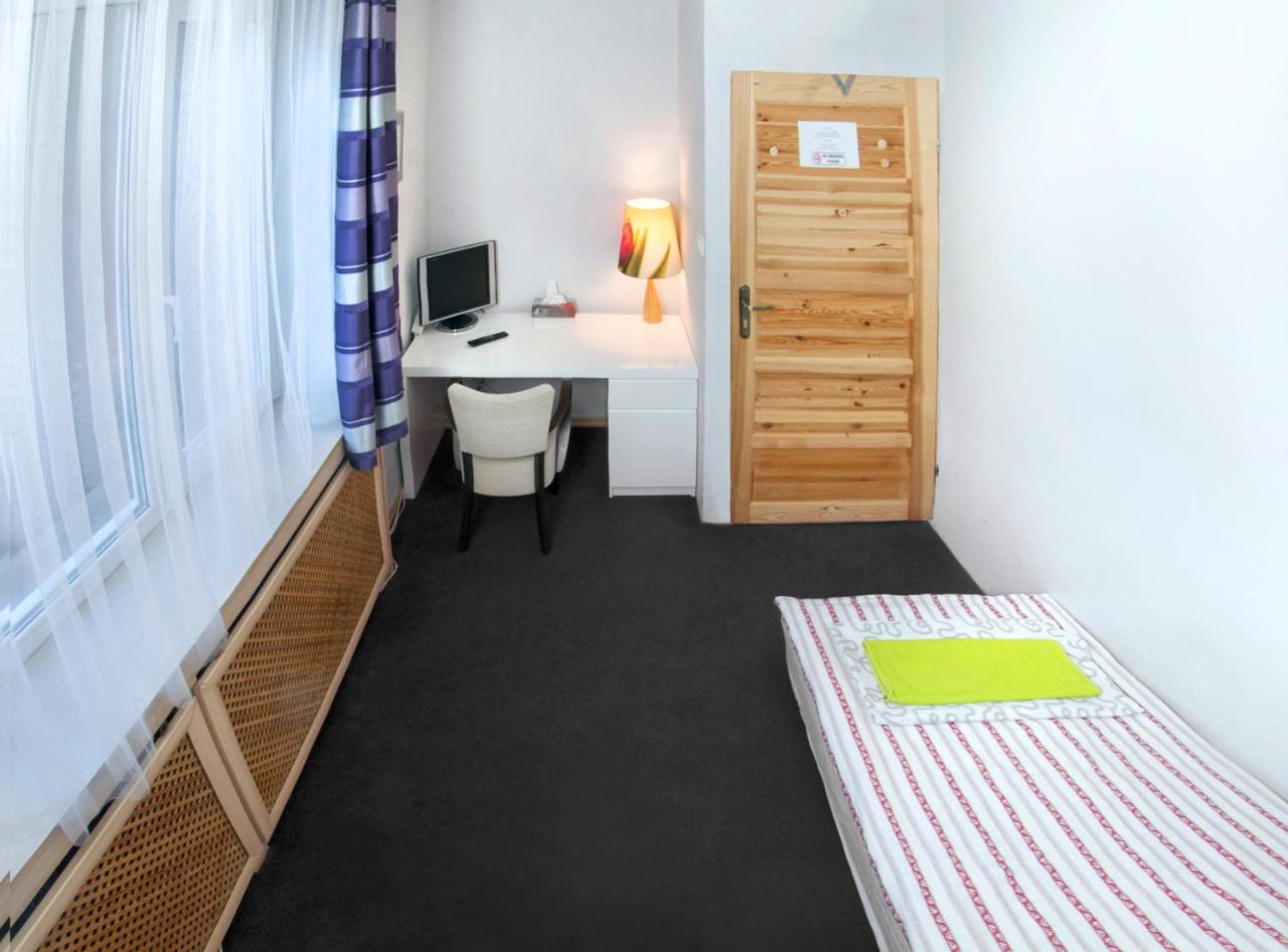 Wilanowska Hostel *