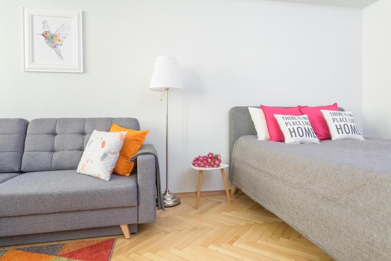 Bright And Modern In The Heart Of The Old And New Town Apartamento