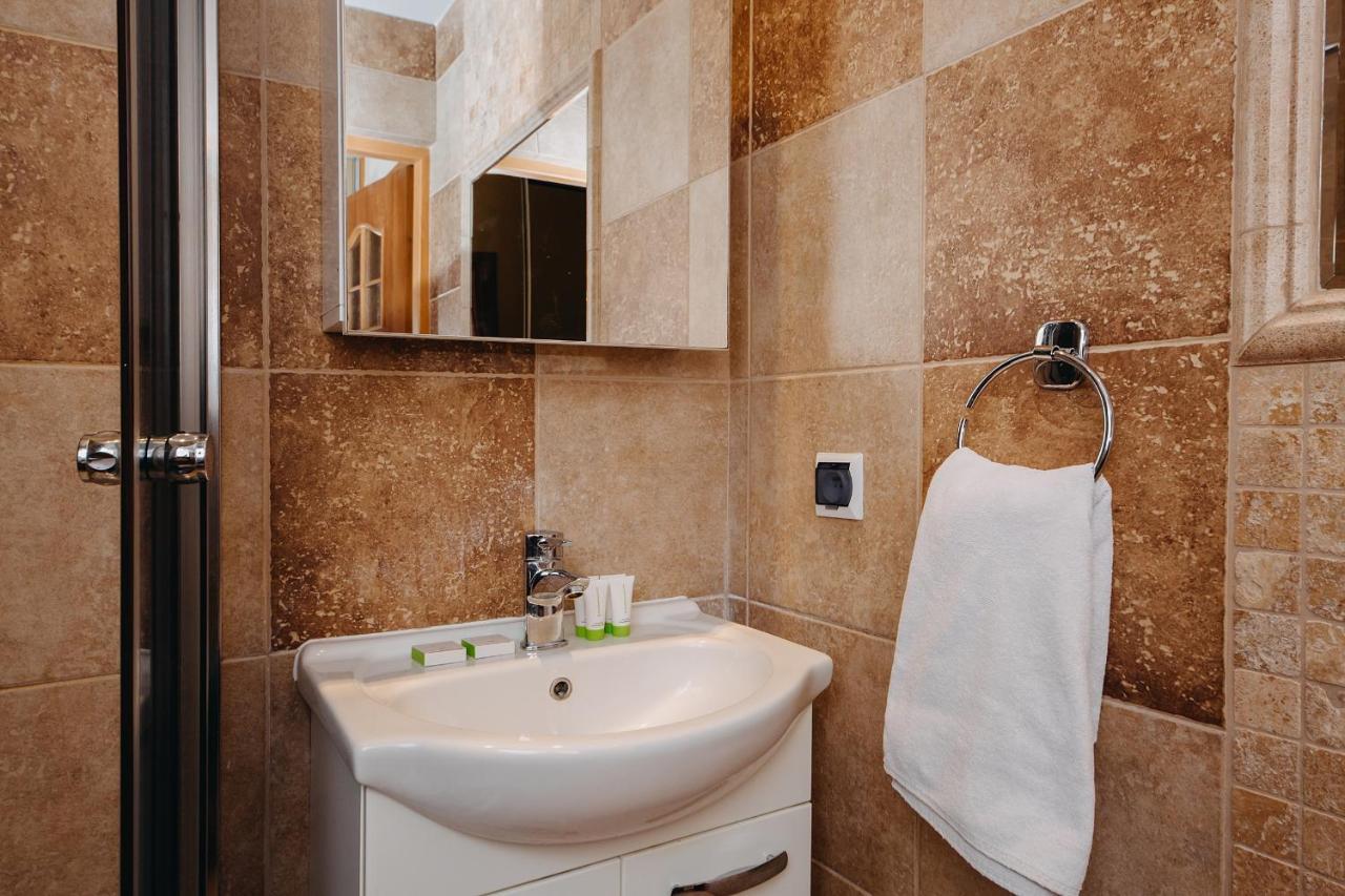Apartment Shortstaypoland Warecka Warsaw