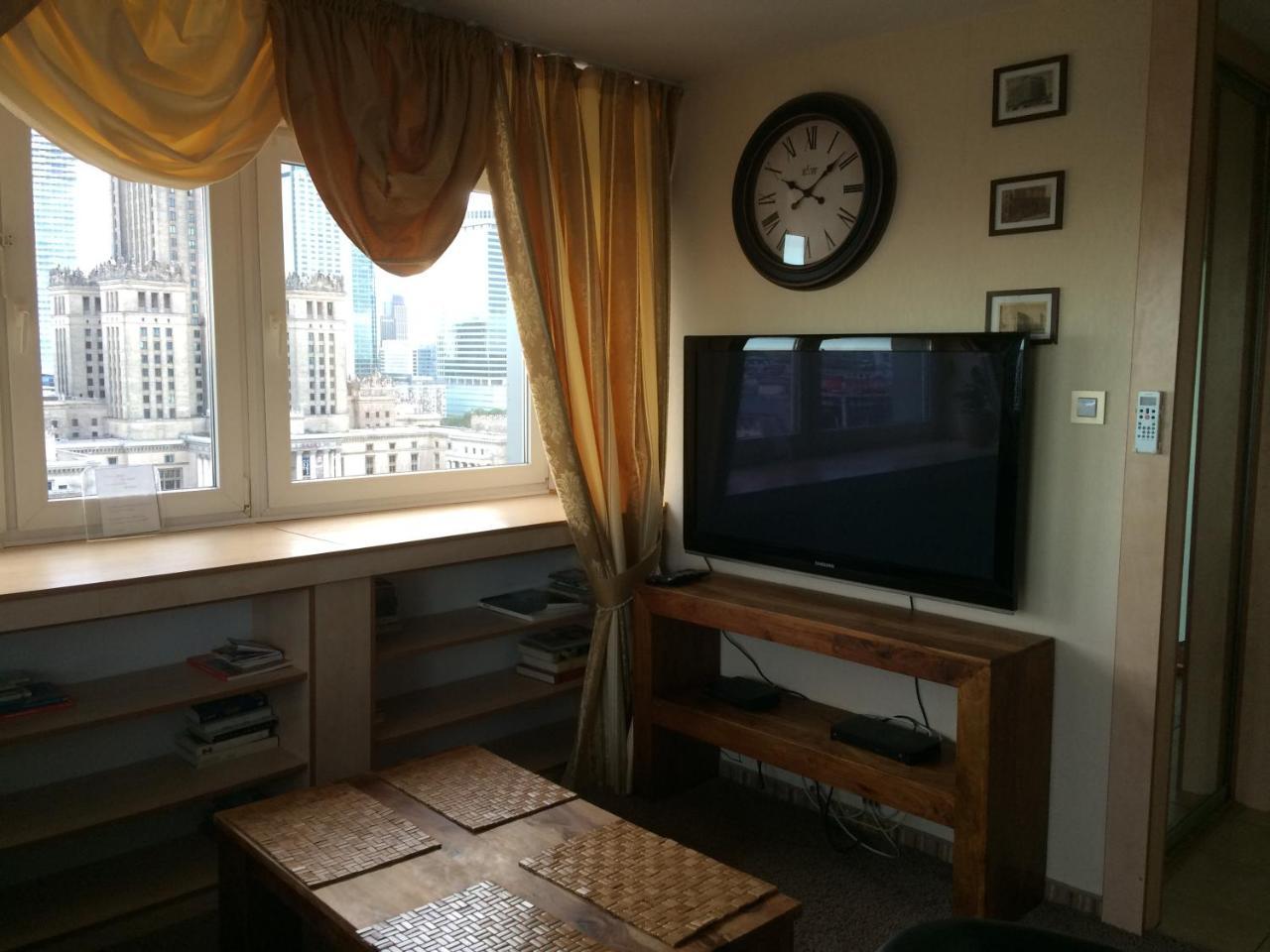 Amica By Warsawresidence Group Apartamento Varsóvia