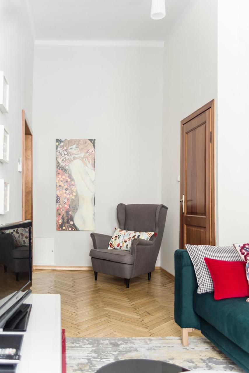 Apartment Apartament Chmielna 5 *