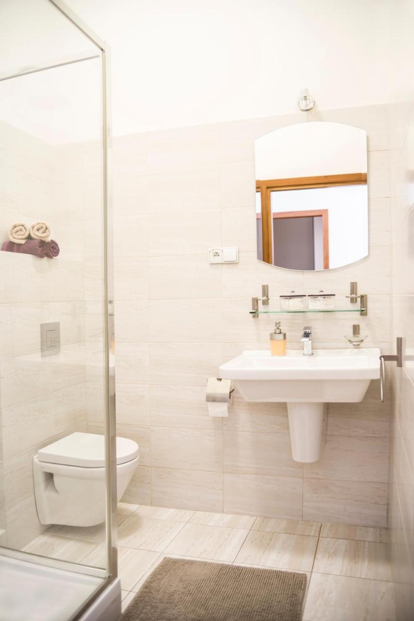 Apartament Chmielna 5 Apartment Warsaw