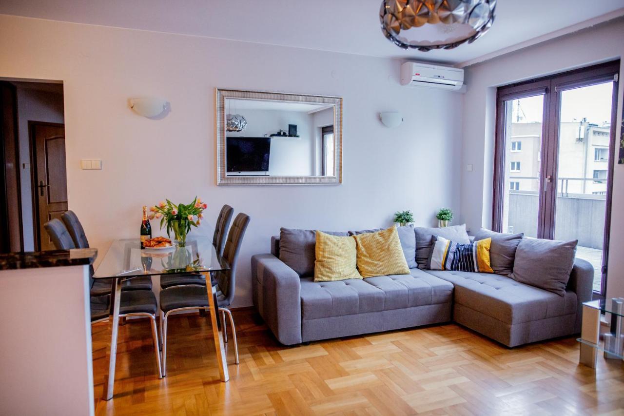 Apartment Grzybowska By Quality *