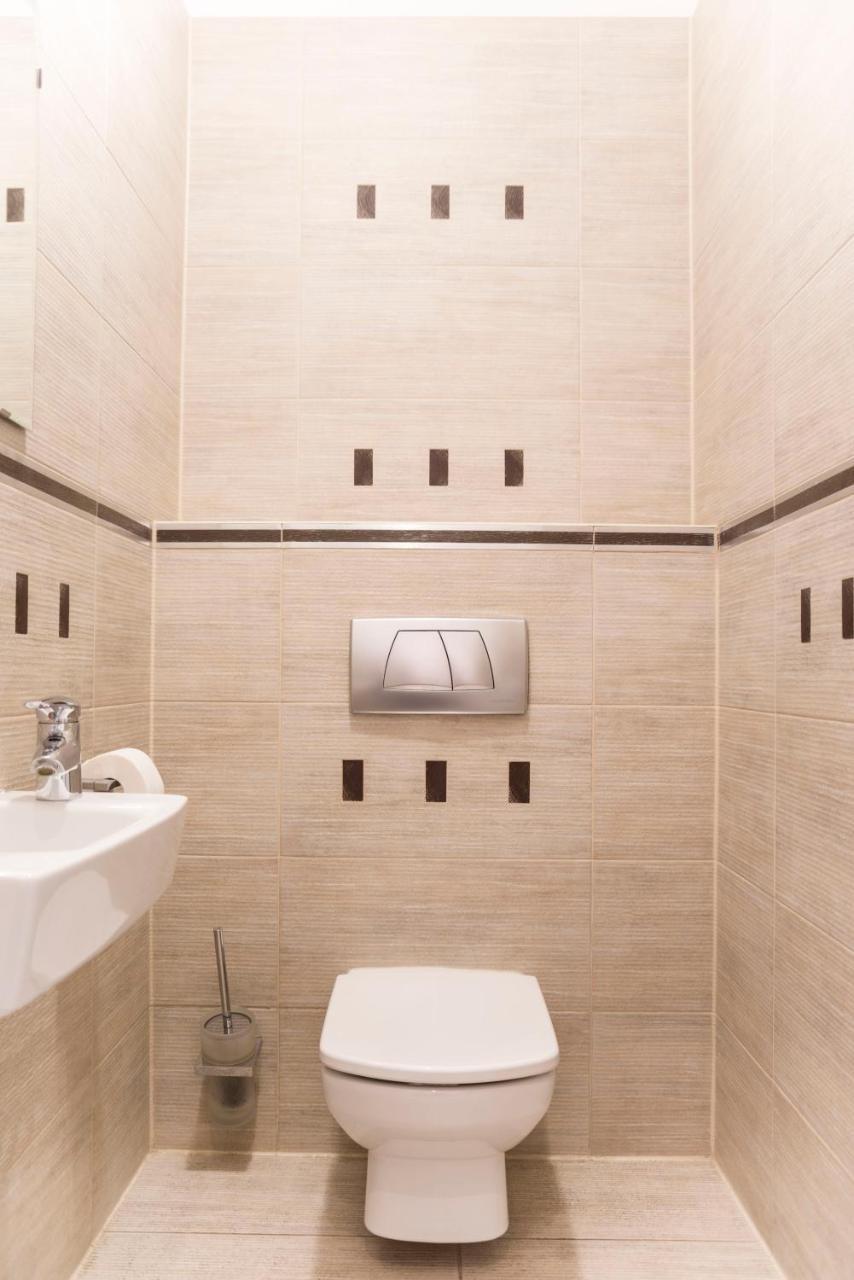 Ap-apartments Wspolna No. 50 Warsaw