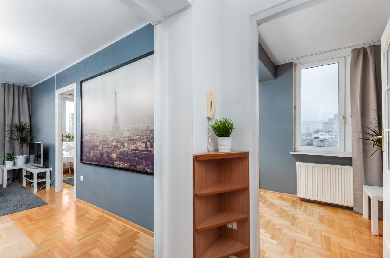 Royal Apartment *