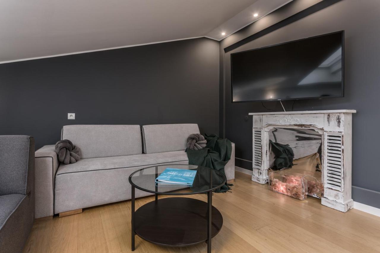 Rent Like Plac Mirowski 12