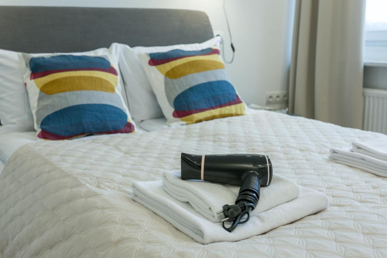 Rent Like Plac Mirowski 12 Apartment