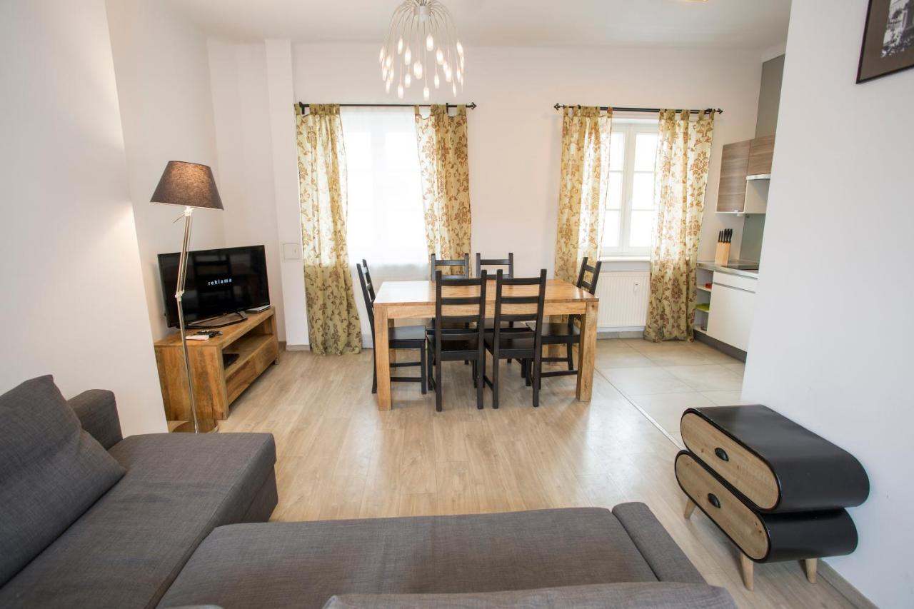 Royal Route Aparthotel 3*