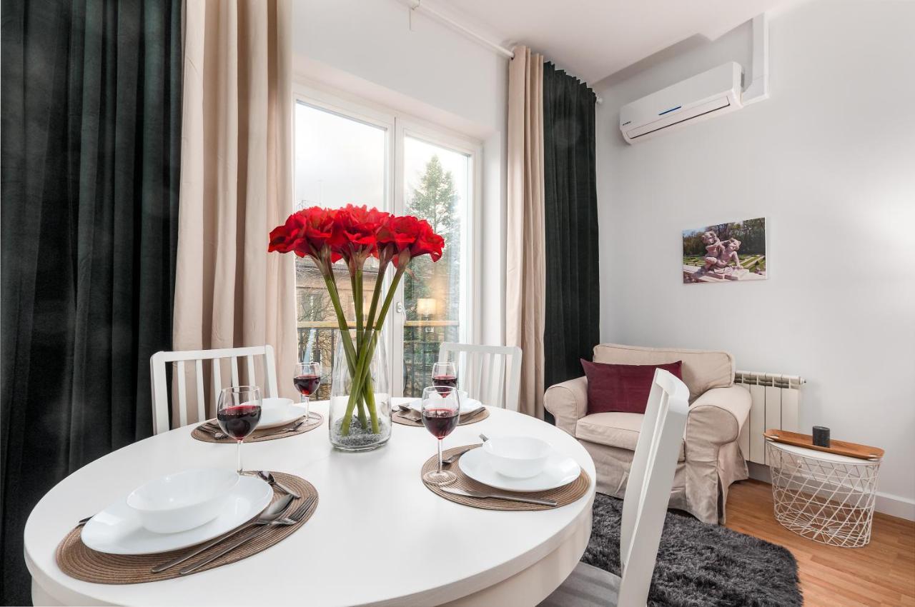 Apartment Nowy Swiat Cozy Apartment Warsaw By Noclegi Renters