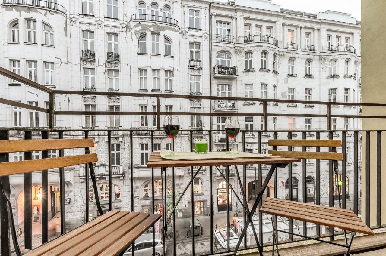 Hoza City Center By Renters Apartment *