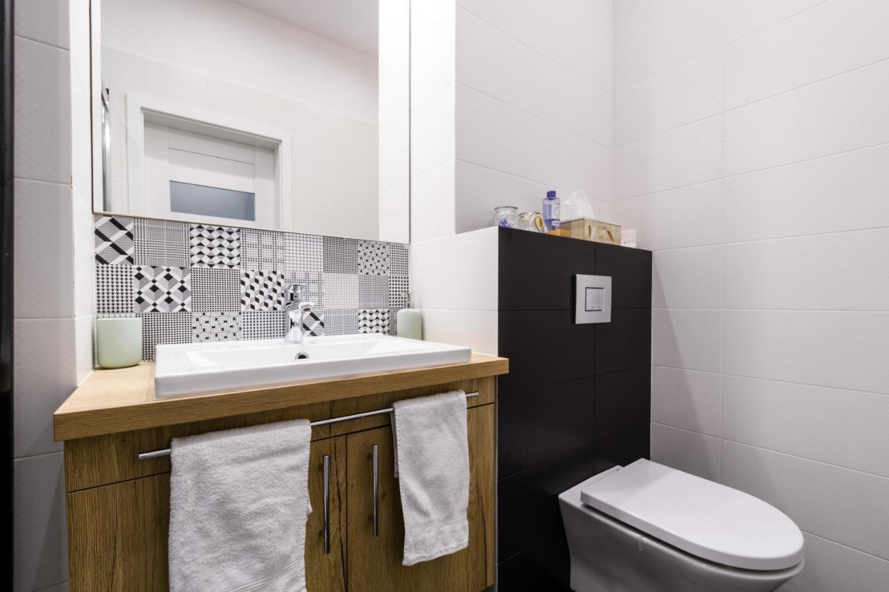 Labo Tamka Apartment Warsaw