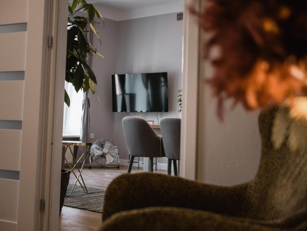 White 4rooms - Center Apartamento *