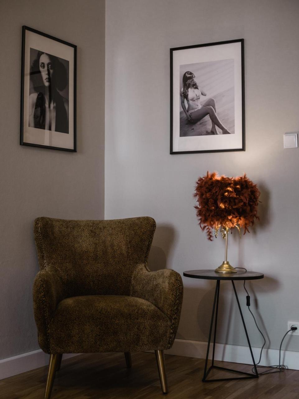 White 4rooms - Center Apartment Warsaw