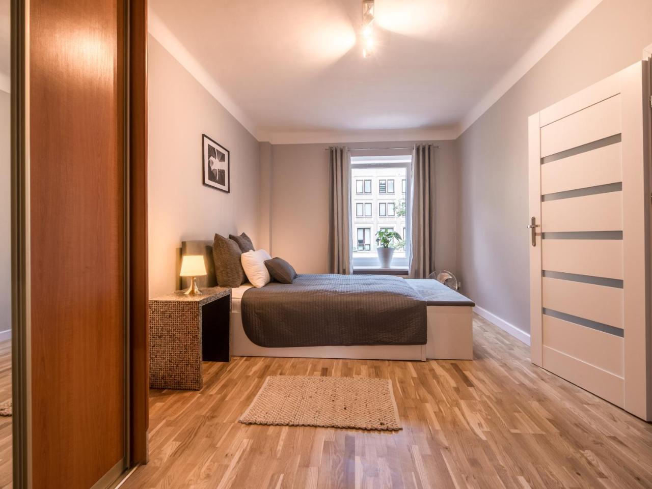 White 4rooms - Center Apartamento *