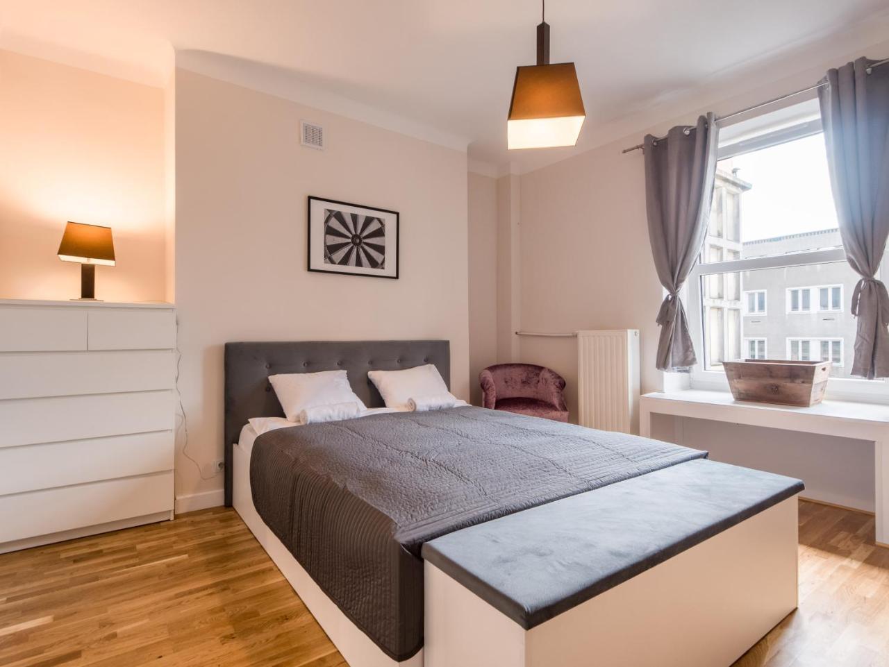 White 4rooms - Center Apartment