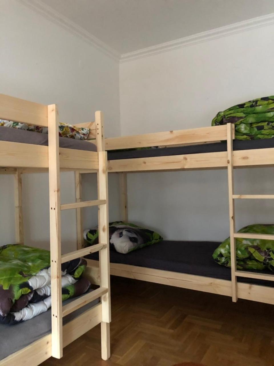 Hostel Nyva House Warschau